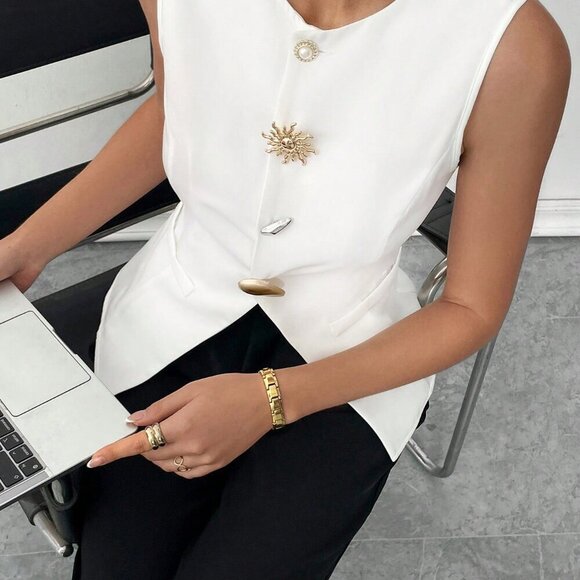 White Elegant Women's Hardware Button A-Slit Vest Top Sleeveless Vest - Picture 2 of 7